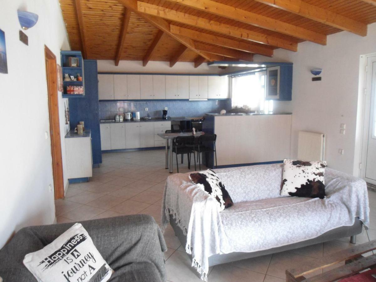 Sunny Apartment 15 Min From Airport And Sea Artemida  Dış mekan fotoğraf