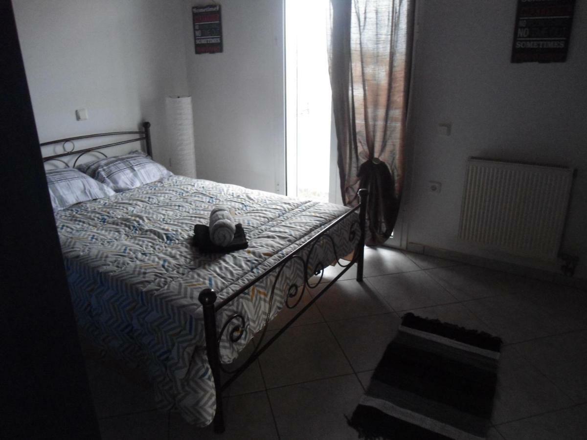 Sunny Apartment 15 Min From Airport And Sea Artemida  Dış mekan fotoğraf